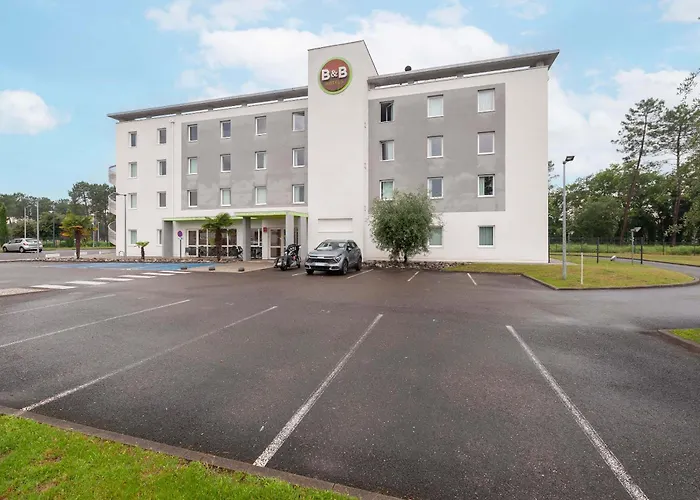 B&B Hotel Mont-De-Marsan Hotell