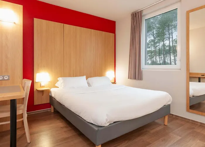 B&B Hotel Mont-De-Marsan