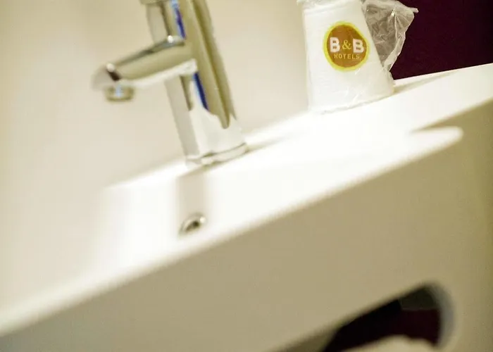 B&B Hotel Mont-De-Marsan Saint-Avit (Landes)